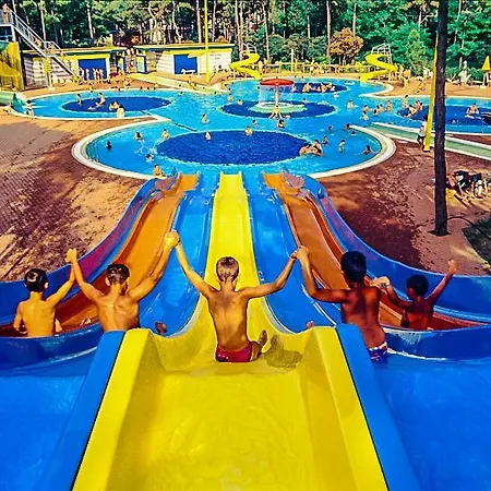 ホステル Ostello Lignano Sabbiadoro